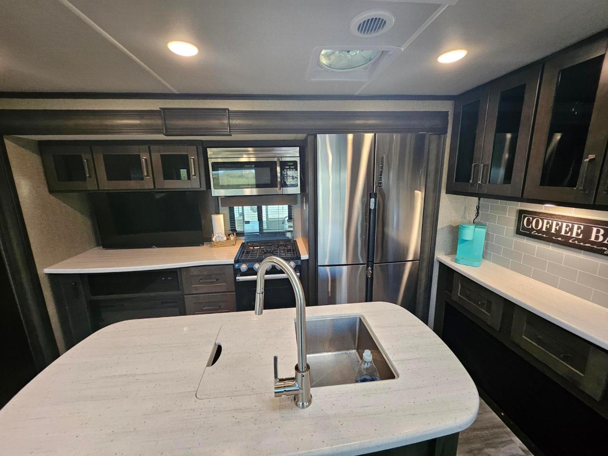 Hailey'S Beach-N-Bay Rv Resort Gilchrist Zewnętrze zdjęcie